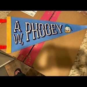 Harvey’s Donald Duck pennant